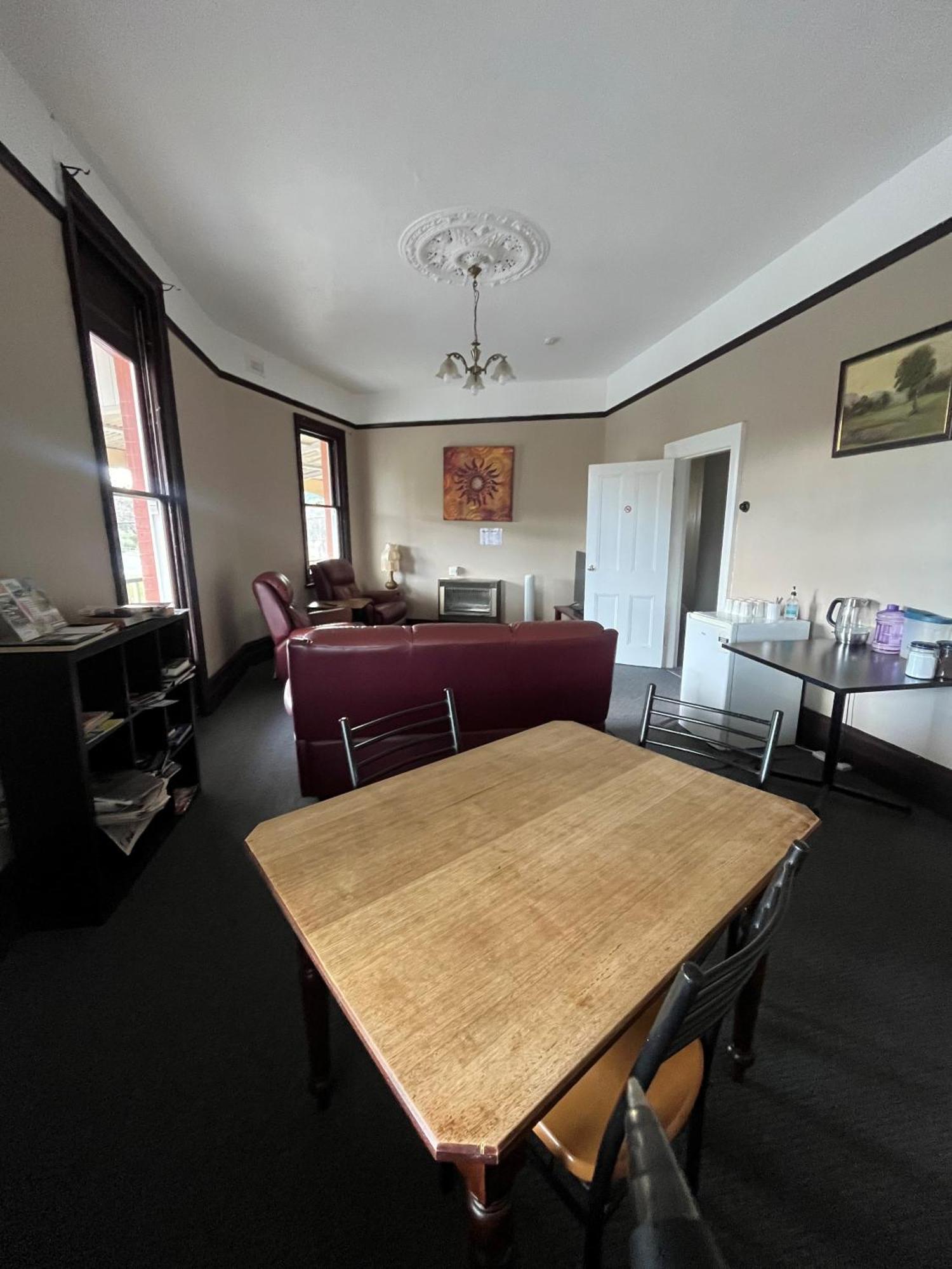 St Marys Hotel エクステリア 写真